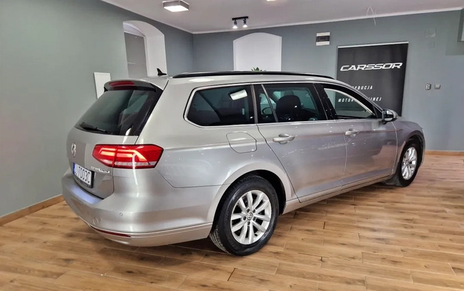 Volkswagen Passat cena 49999 przebieg: 254994, rok produkcji 2016 z Góra małe 326